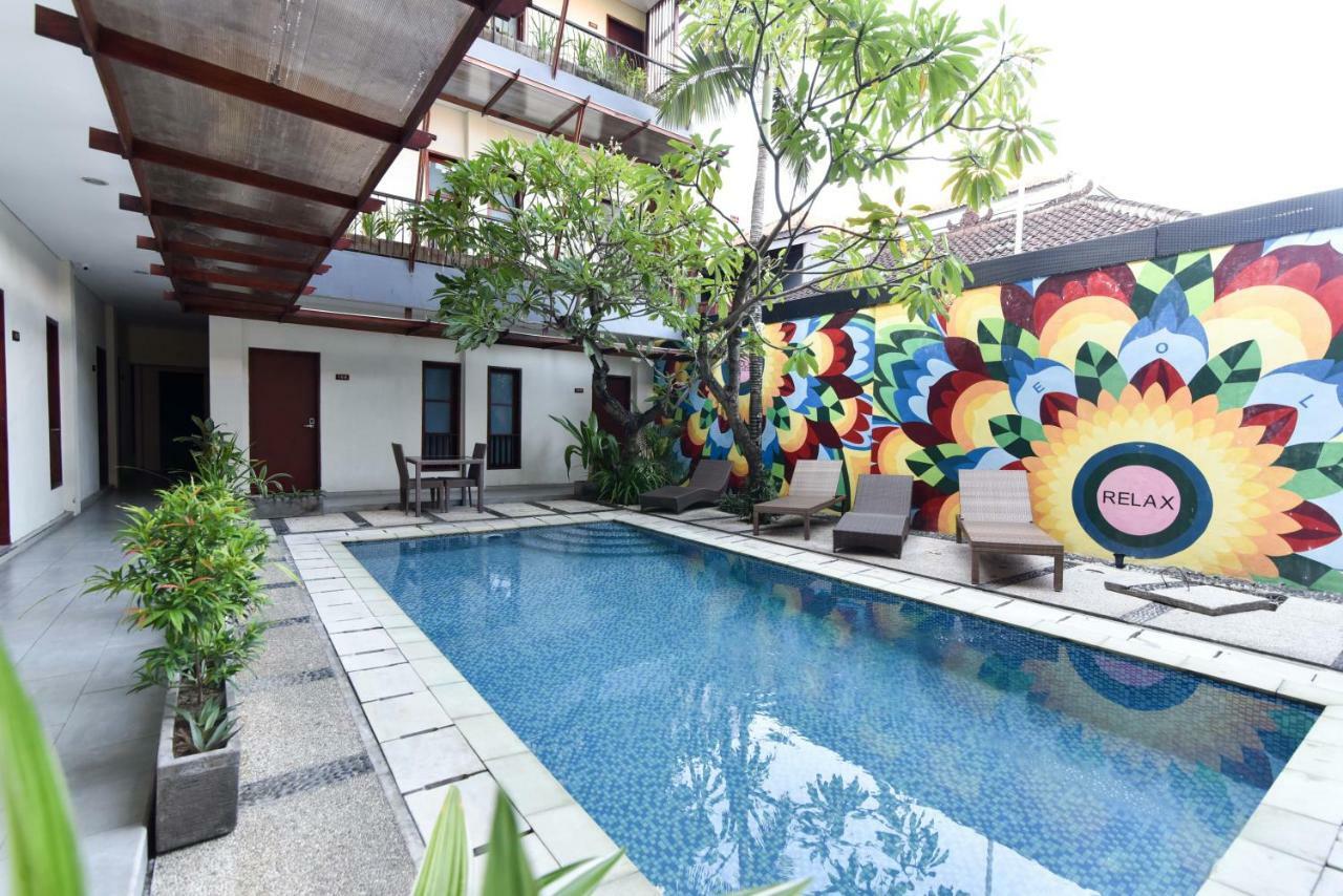 Reddoorz Near Legian Street Hotel Kuta Lombok Buitenkant foto